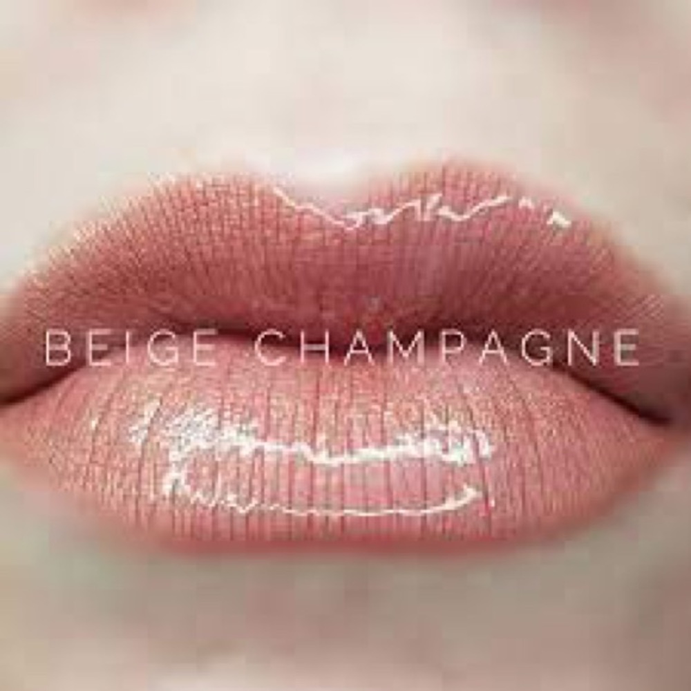 LipSense by Sengence. Shade: Beige Champagne. NWT.